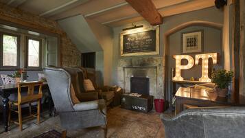 Bar (en la propiedad)