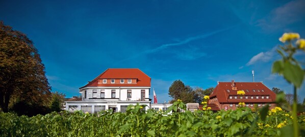 Fachada de la propiedad