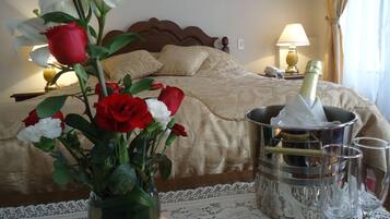 Standard Double Room | Blackout drapes, free cribs/infant beds, free WiFi, bed sheets