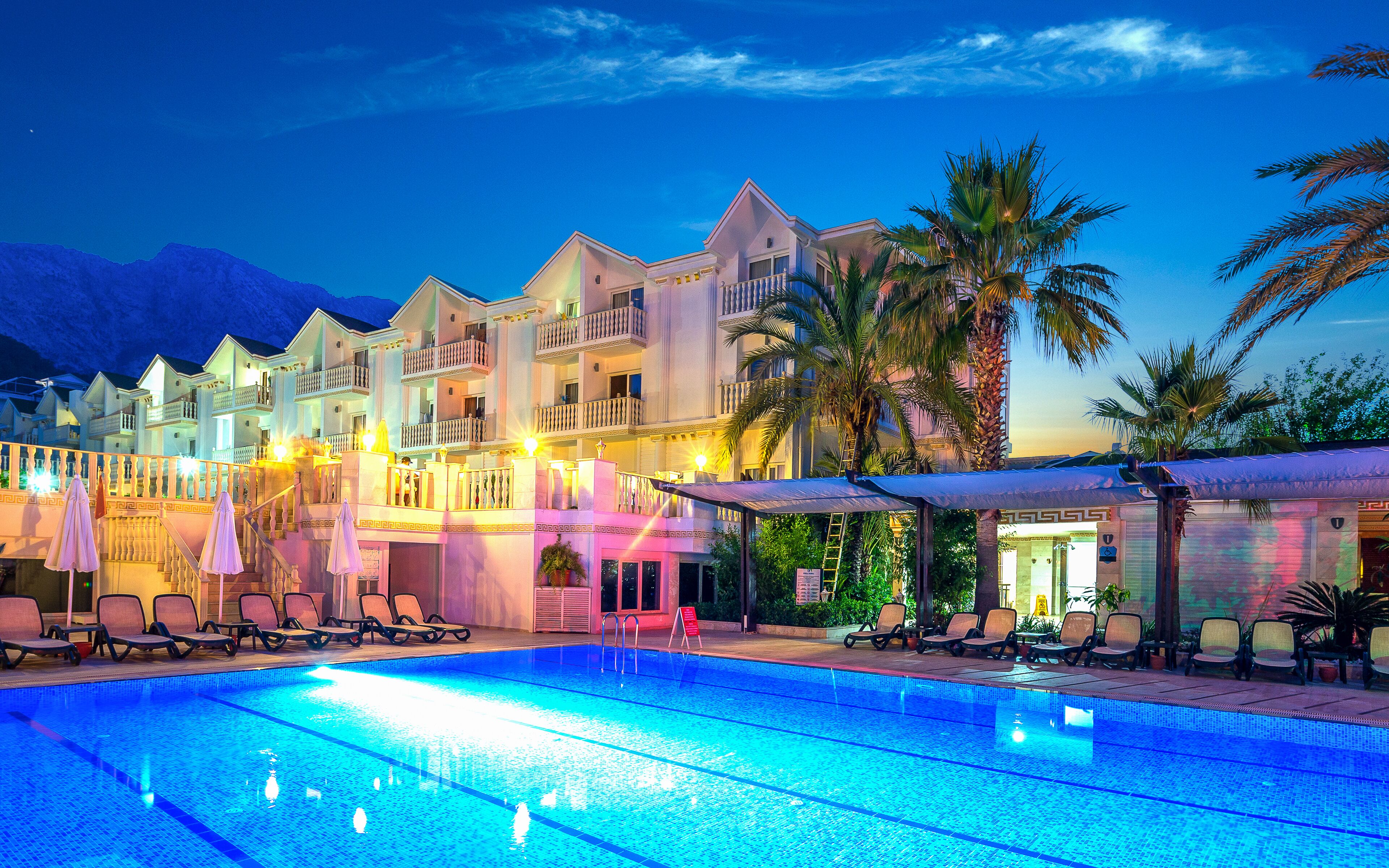 Front of property - evening/night