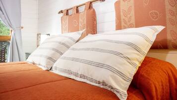 Standard Double Room | Free cribs/infant beds, free WiFi