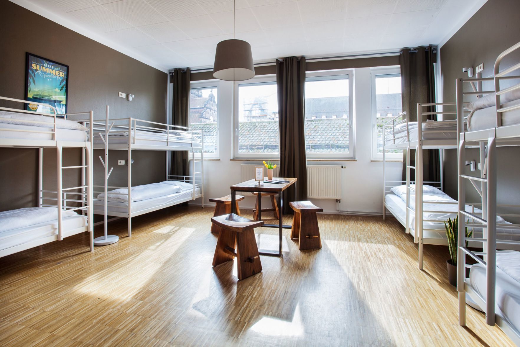 Wifi gratis y ropa de cama 