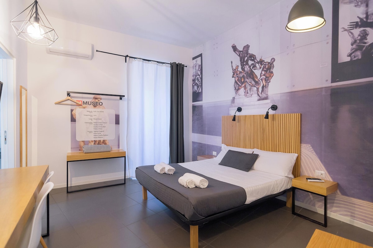 Ropa de cama de alta calidad y escritorio