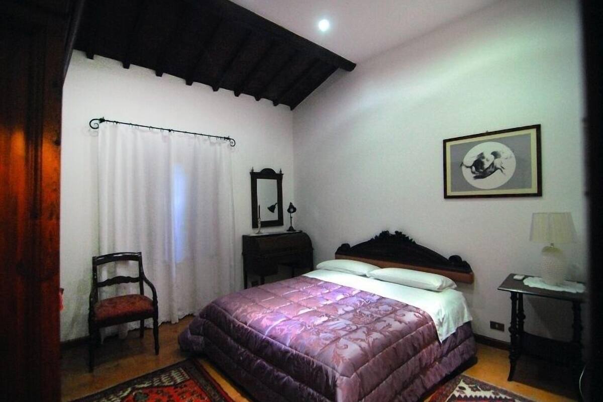 Habitación doble estándar | Ropa de cama de alta calidad, wifi gratis y ropa de cama