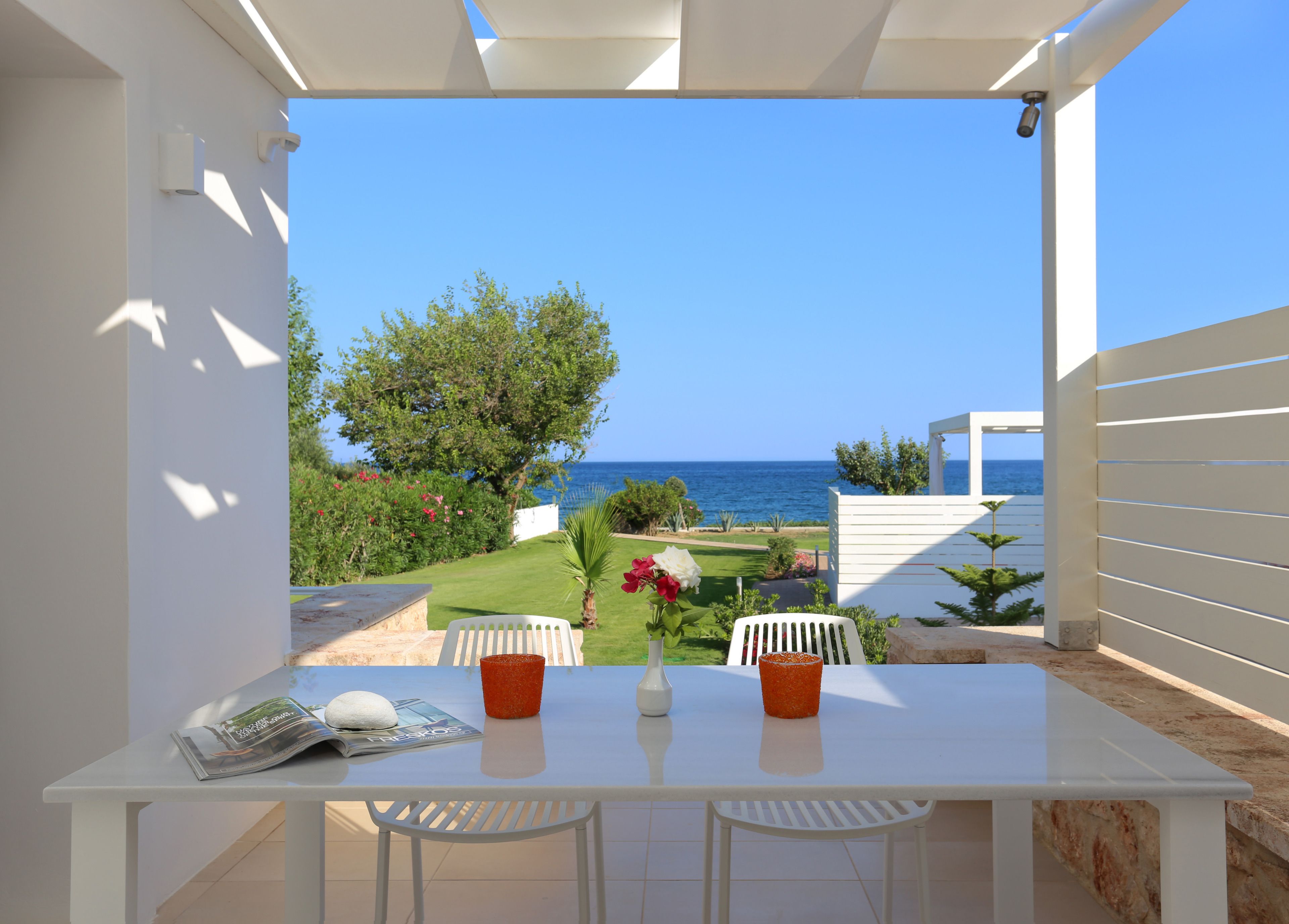 Premium Residence Sea View & Private Garden | Egyptian cotton sheets, premium bedding, in-room safe