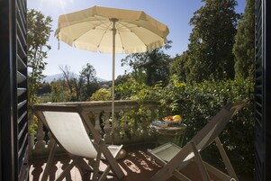 高级双人房, 露台 | 阳台