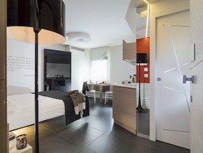 Classic Double Room, 1 Bedroom | Premium bedding, down comforters, minibar, in-room safe