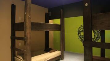 Coffres-forts dans les chambres, Wi-Fi gratuit