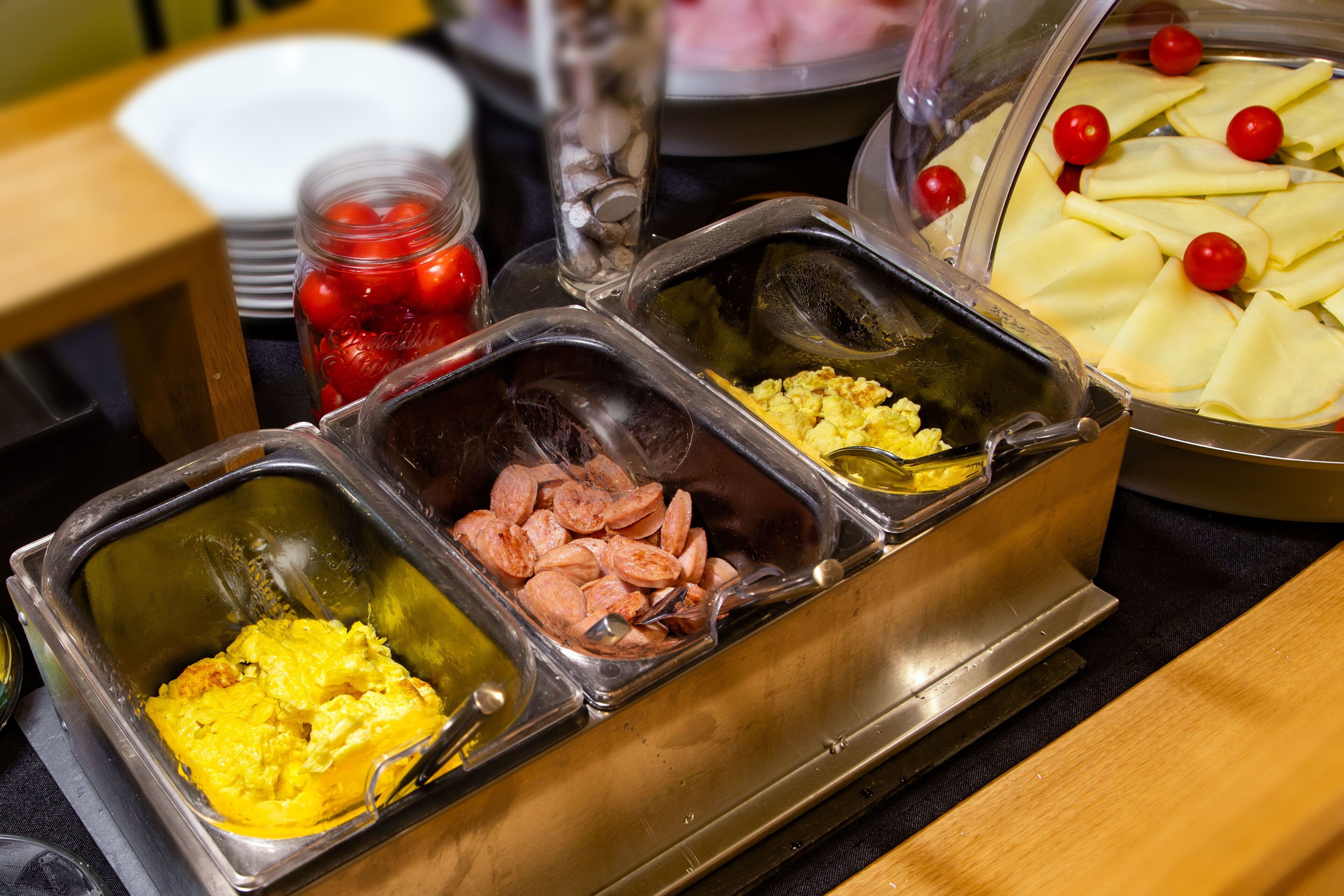 daily buffet breakfast (eur 8.00 per person)