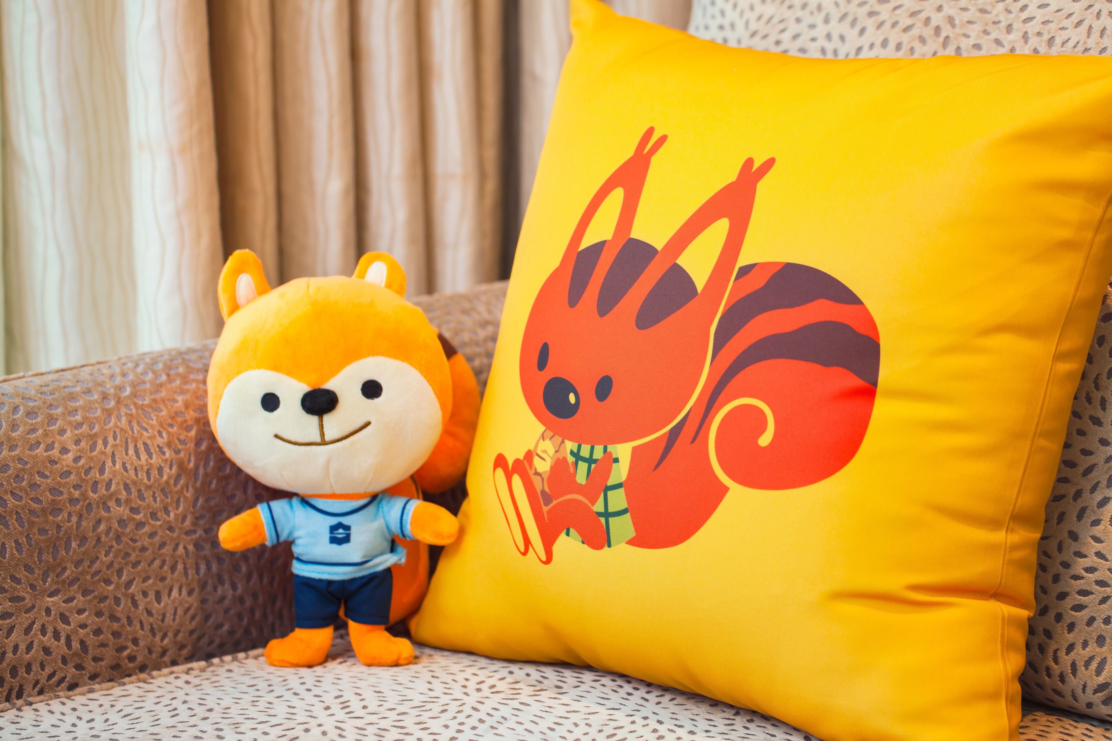 1 bedroom, hypo-allergenic bedding, down duvets, minibar