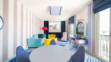 Suite, 1 King Bed, Terrace | 1 bedroom, free minibar items, in-room safe, individually furnished