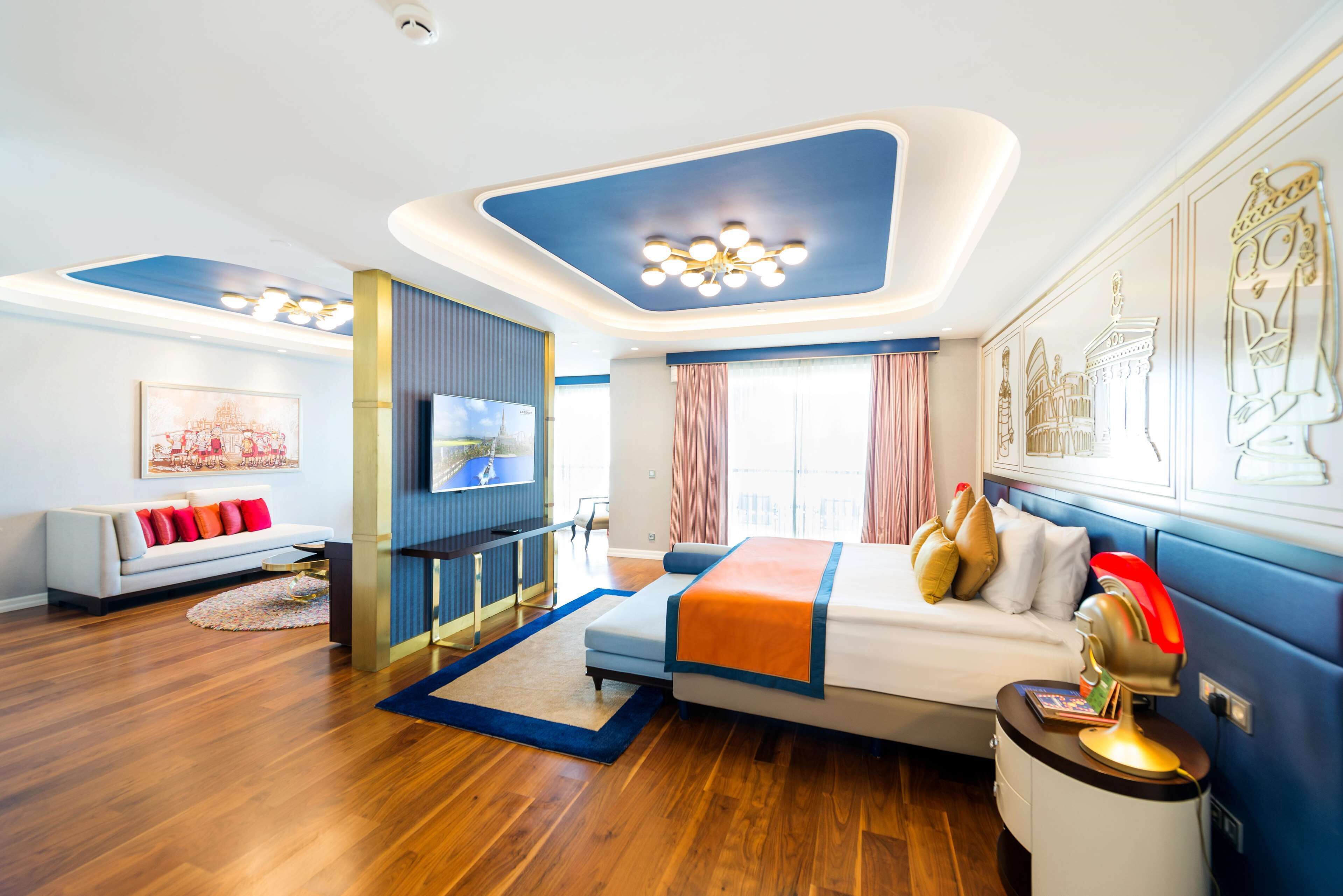 Mini-bar avec articles gratuits, coffres-forts dans les chambres