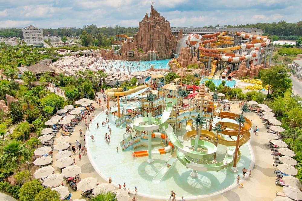 The Land Of Legends Kingdom Hotel