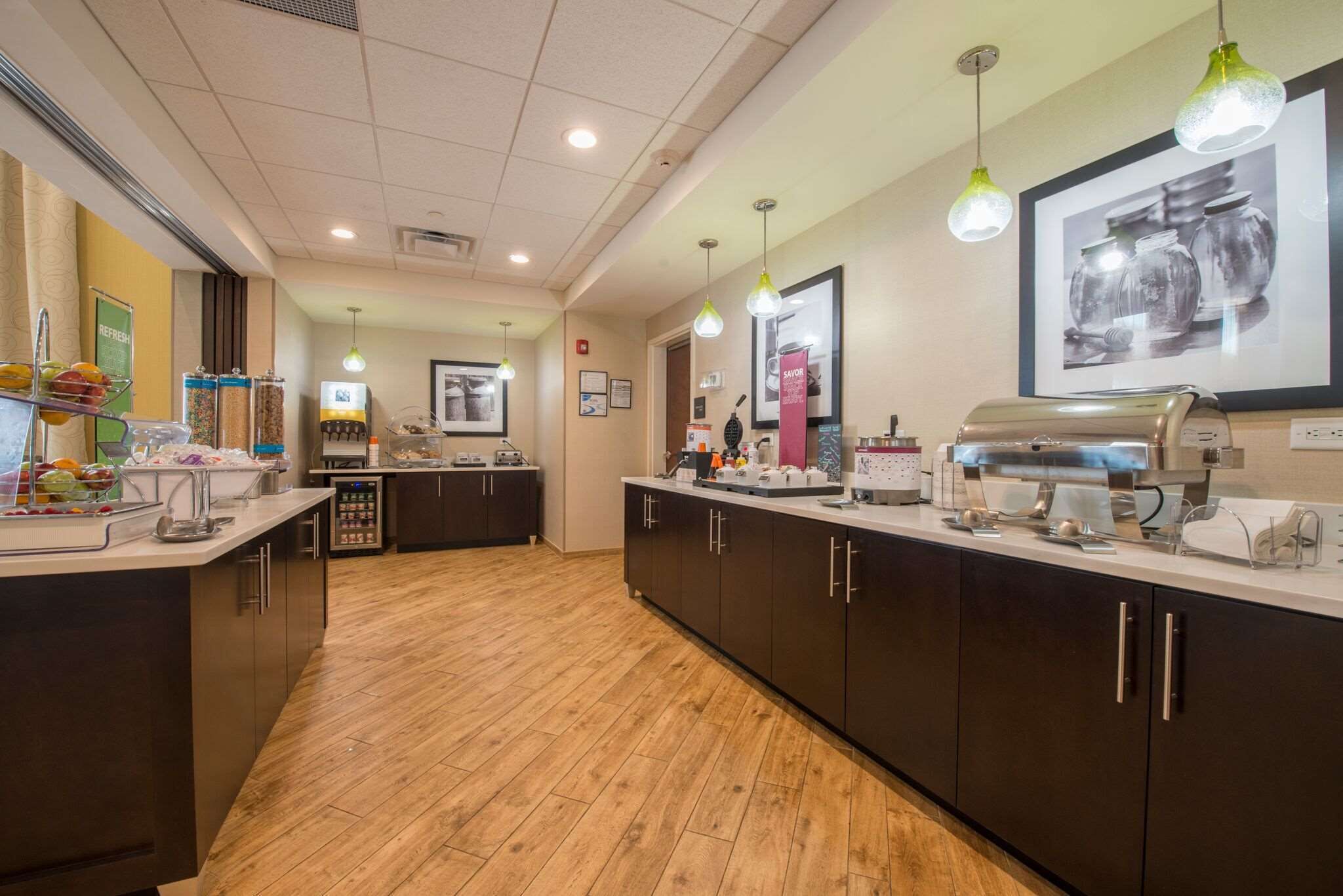 Café da manhã continental grátis todos os dias