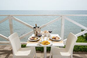Petit déjeuner buffet compris tous les jours