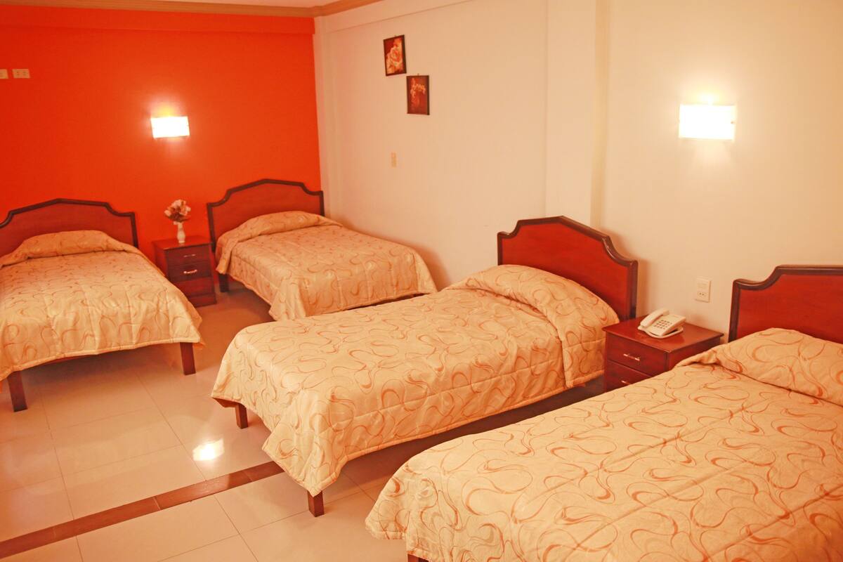 Family Quadruple Room, 1 Bedroom, Ensuite | Rollaway beds, free WiFi