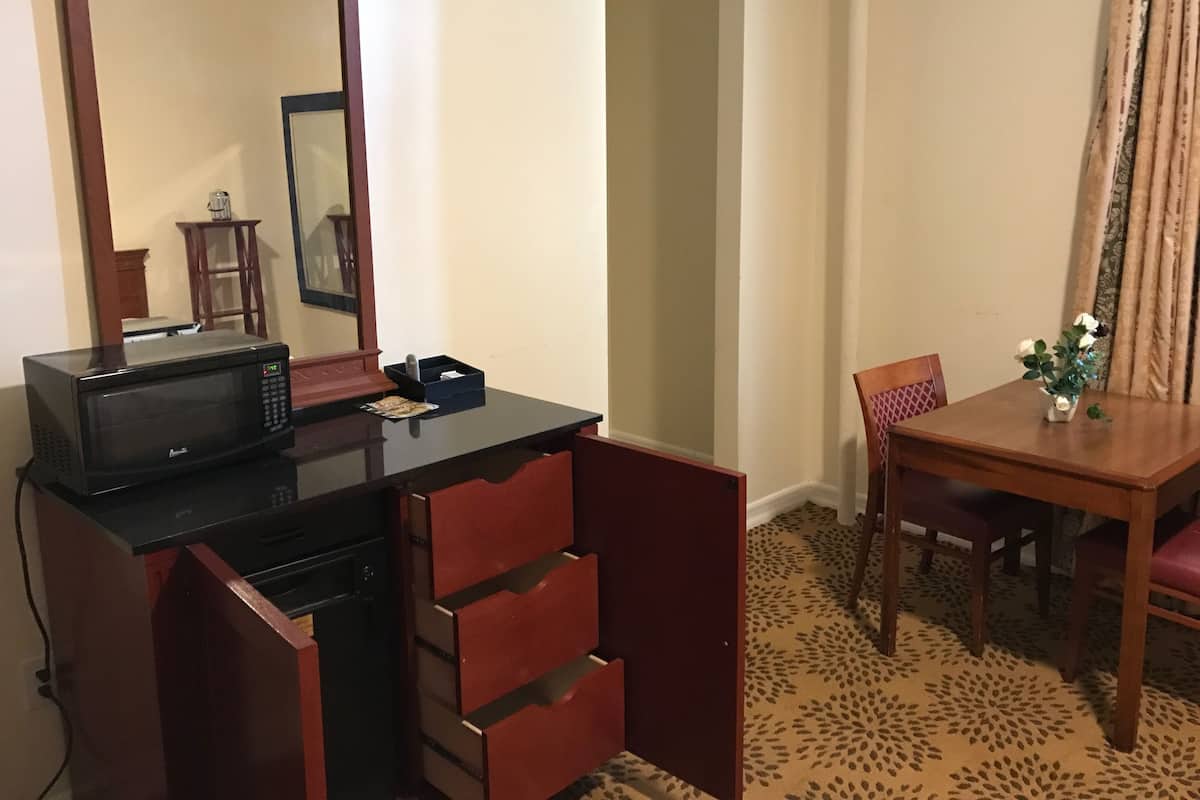 Exclusive Room, 1 King Bed, Refrigerator & Microwave | Premium bedding, desk, WiFi (free), bed sheets
