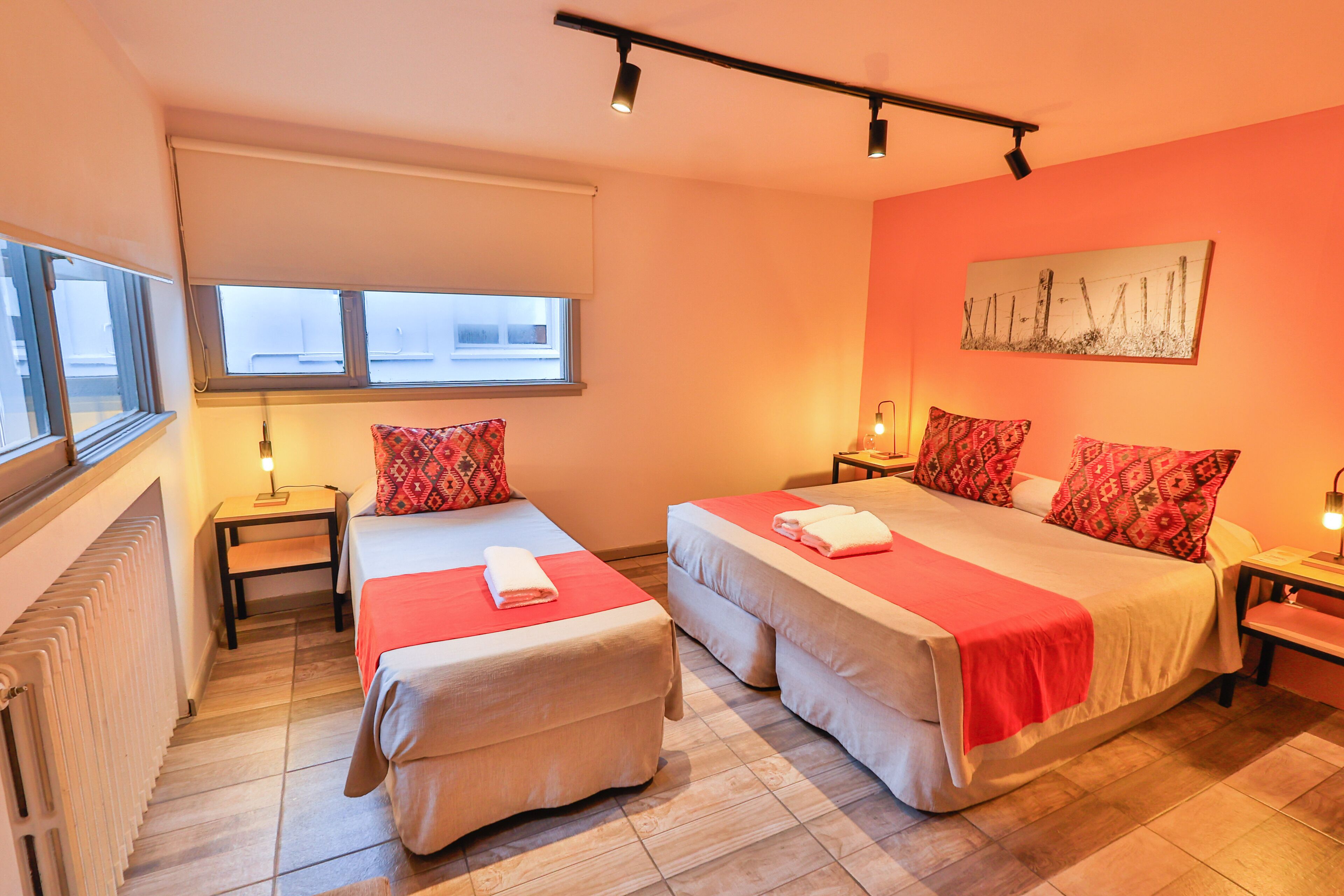 ห้องทริปเปิล | ตู้นิรภัยในห้องพัก, ห้องพักตกแต่งอย่างมีเอกลักษณ์, ตกแต่งพิเศษโดยเฉพาะ