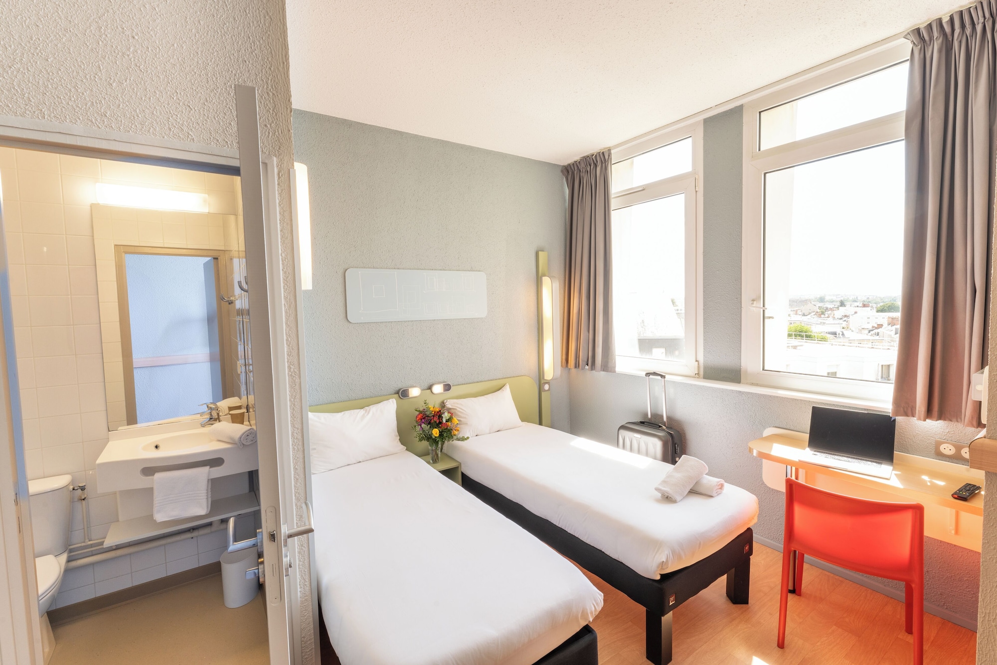 2 Star Hotels