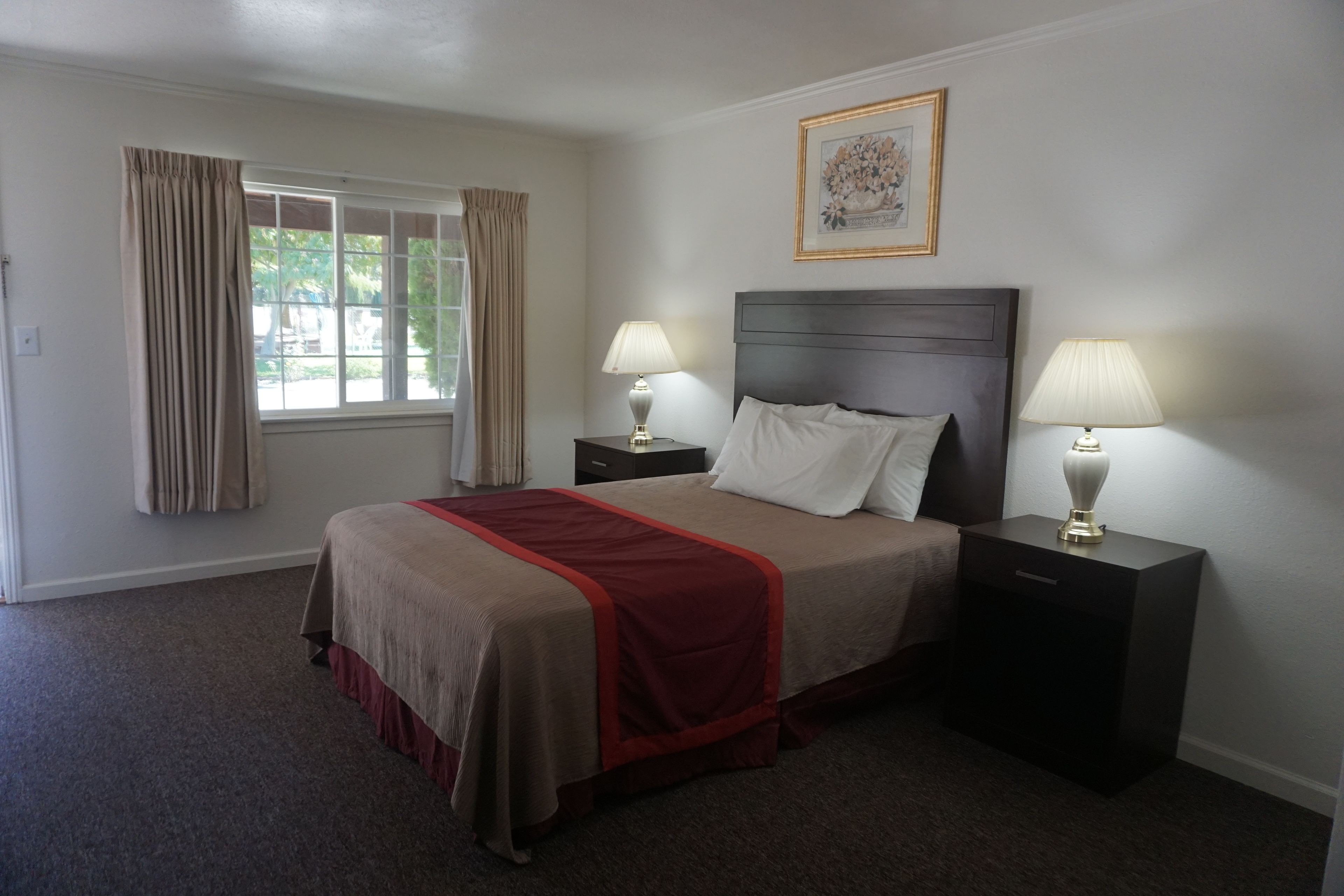 Chambre Deluxe, 1 grand lit | Accès au Wi-Fi (inclus)