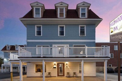 Wildwood Inn