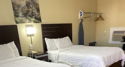 Savannah Motel