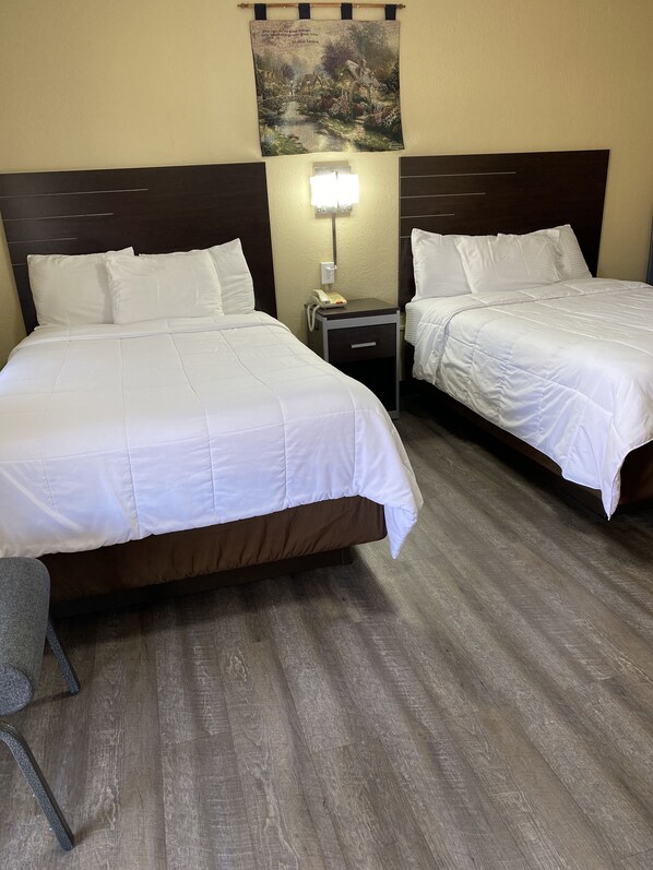 Standard Room, 2 Double Beds, Non Smoking