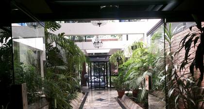 Apart-Hotel Suites Reforma