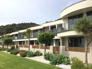 Exterior - Beachpoint Apartments (Ohope)
