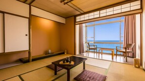 Een kluis op de kamer, een bureau, gratis wifi