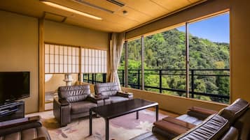 Suite "Kasen" with Bath (Garden View), Non-Smoking | 1 bedroom, in-room safe, desk, free WiFi