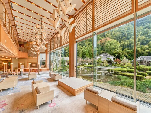 Ooedo Onsen Monogatari Premium Saiki Bekkan