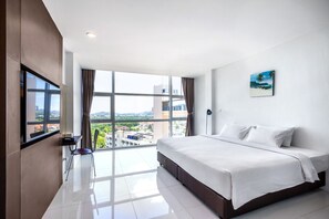 Suite, Pool View | In-room safe, desk, blackout curtains, rollaway beds - Hilltop Hotel (Phuket)