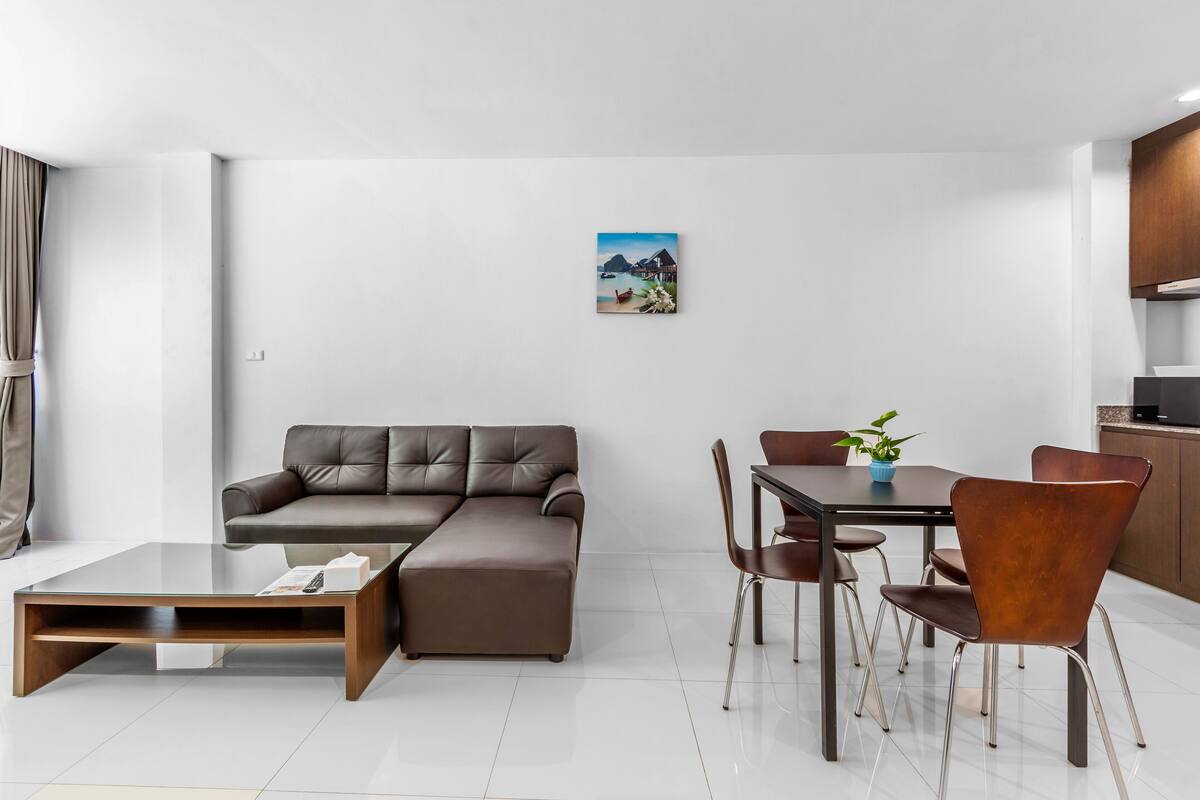 Suite, Hügelblick