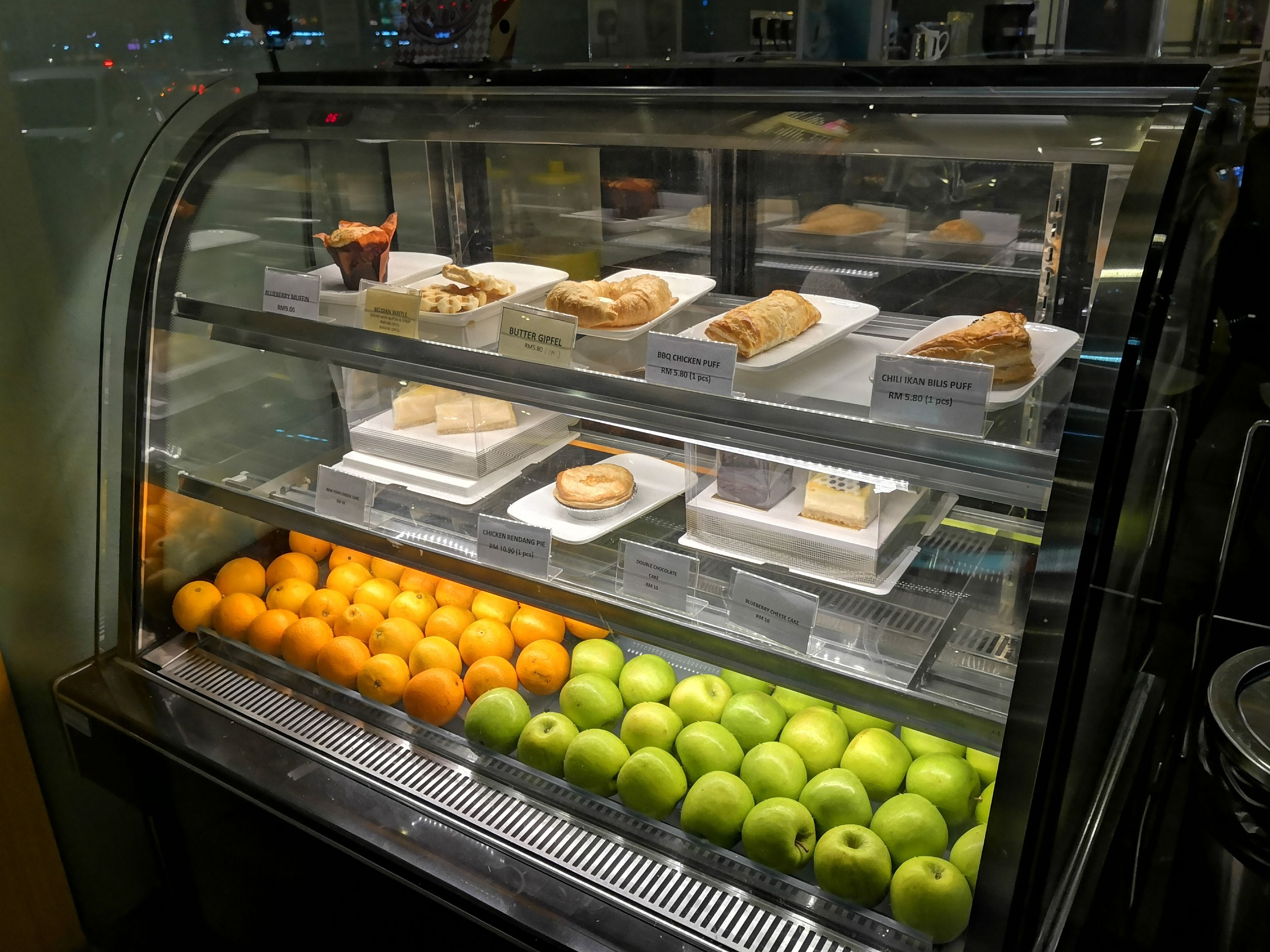 Photo - Hotel Six Seasons @ Mid Valley