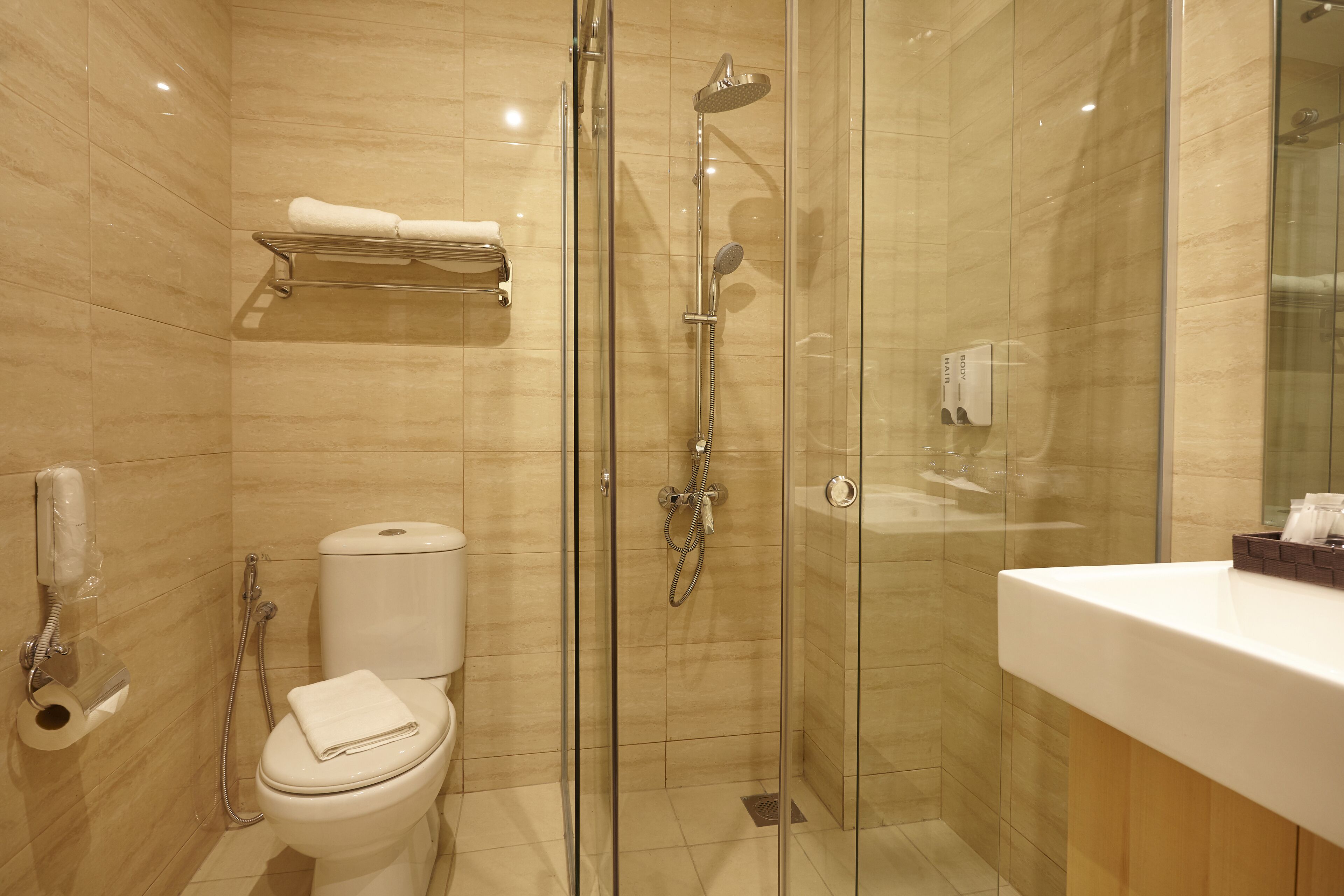 Photo - Hotel Six Seasons @ Mid Valley