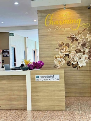 Reception - Charming in Khao Yai Hotel (Pak Chong)