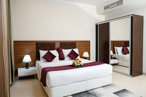 Apartamento, 1 quarto | Cofres nos quartos, berços grátis, camas extras/dobráveis (sobretaxa)