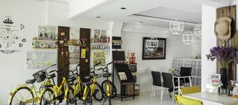 OYO 983 The Private Hotel