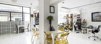 OYO 983 The Private Hotel