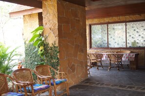 ロビー応接スペース