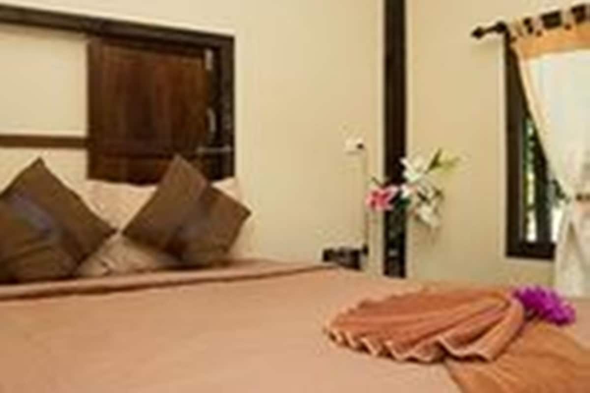 A/C Garden Bungalow | Gratis Wi-Fi, sengetøj