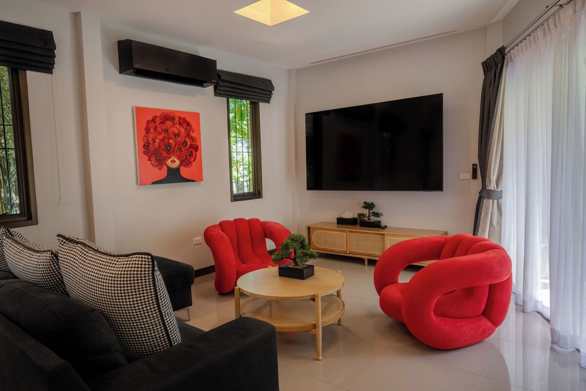 2-Bedroom Villa | Living area