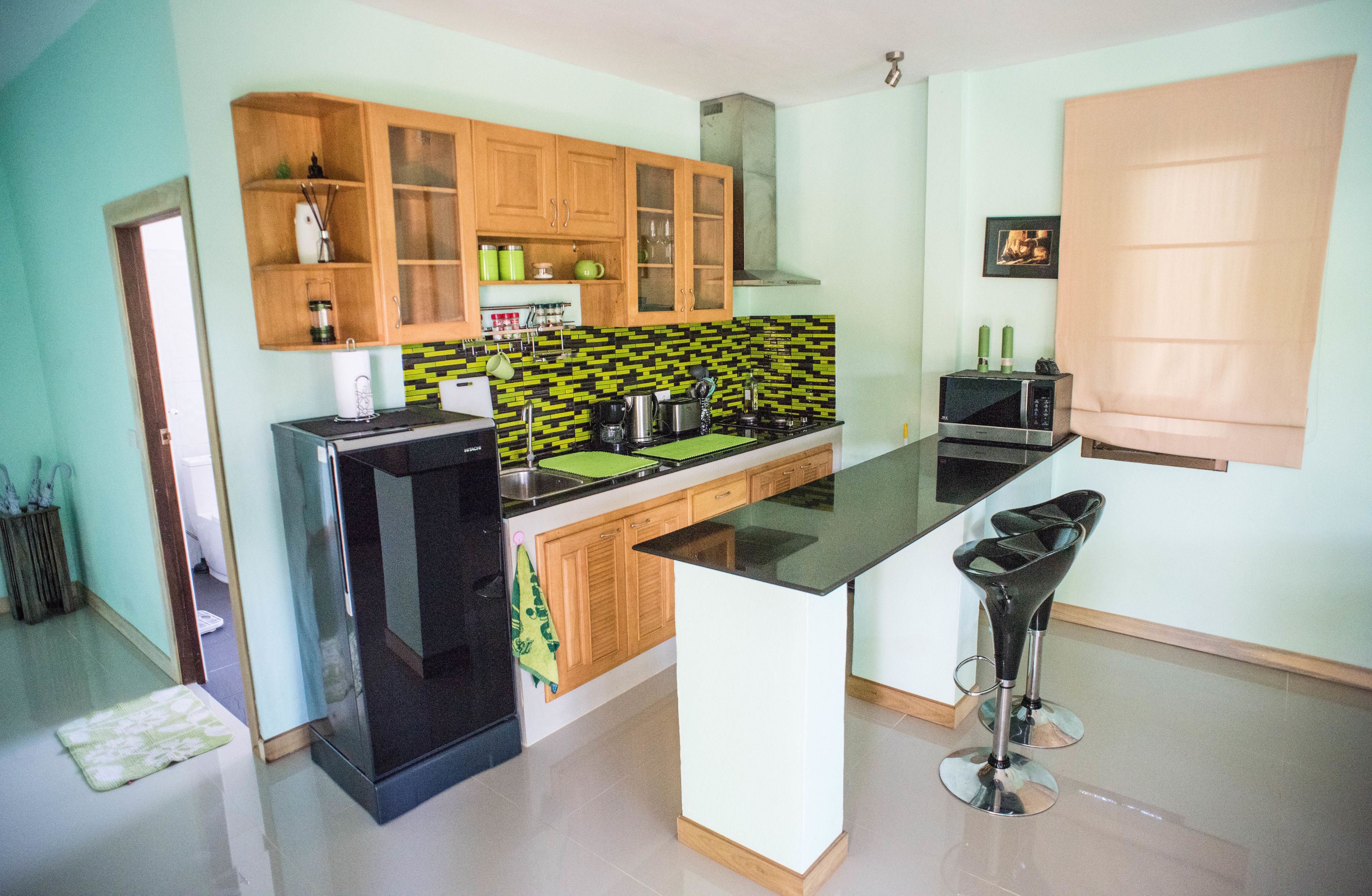 deluxe beachfront villa | private kitchen