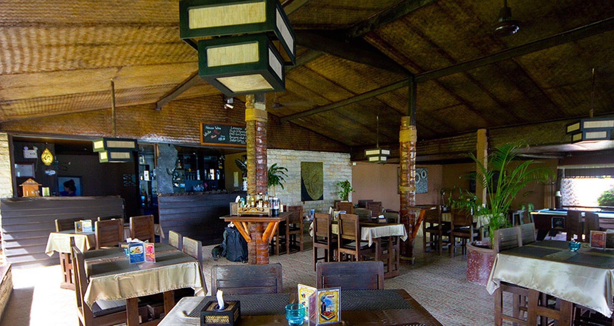 breakfast, lunch, dinner served; international cuisine, beach views