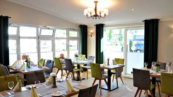 Dinner served, Regional cuisine