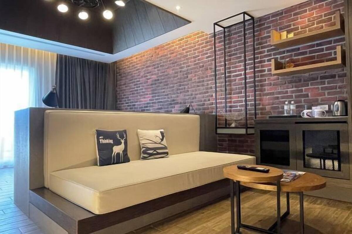 Premium bedding, down comforters, Select Comfort beds, in-room safe