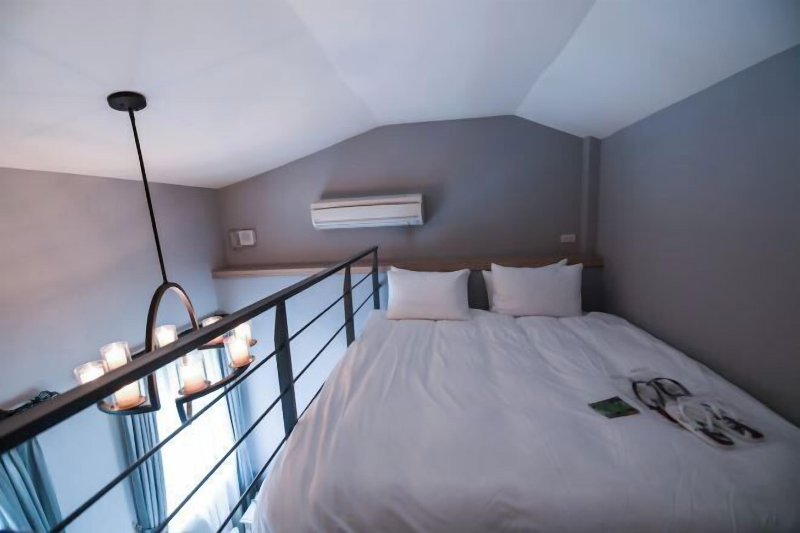 高級寢具、羽絨被、Select Comfort 床墊、客房內保險箱