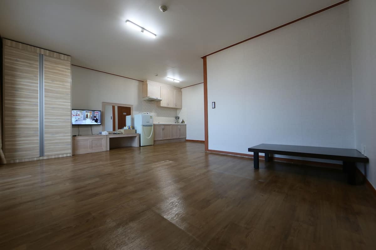 Deluxe appartement (Ondol 17PY,extra person fee over 6ppl) | Geluiddichte muren, gratis wifi