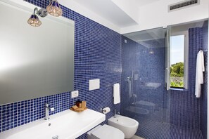 Junior Suite (FIORDALISO - JUNIOR SUITE) | Bathroom